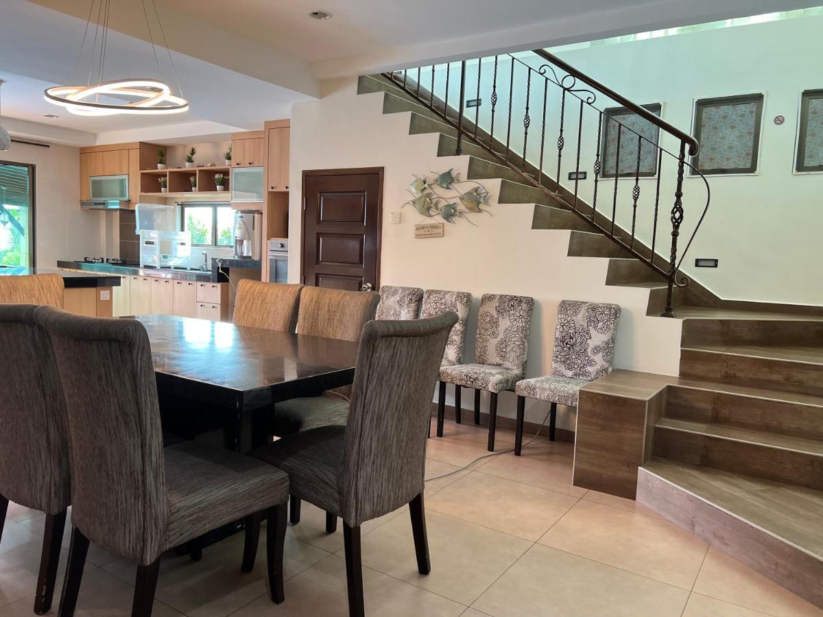 Melaka Beachfront Villa With Pool Zewnętrze zdjęcie