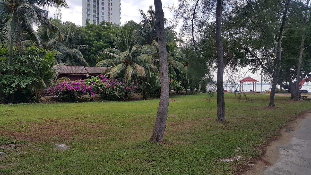 Melaka Beachfront Villa With Pool Zewnętrze zdjęcie